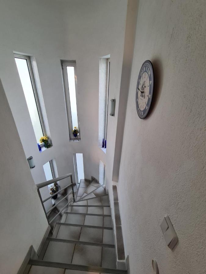 Vila Wonderful House With Private Garden Flogita Exteriér fotografie