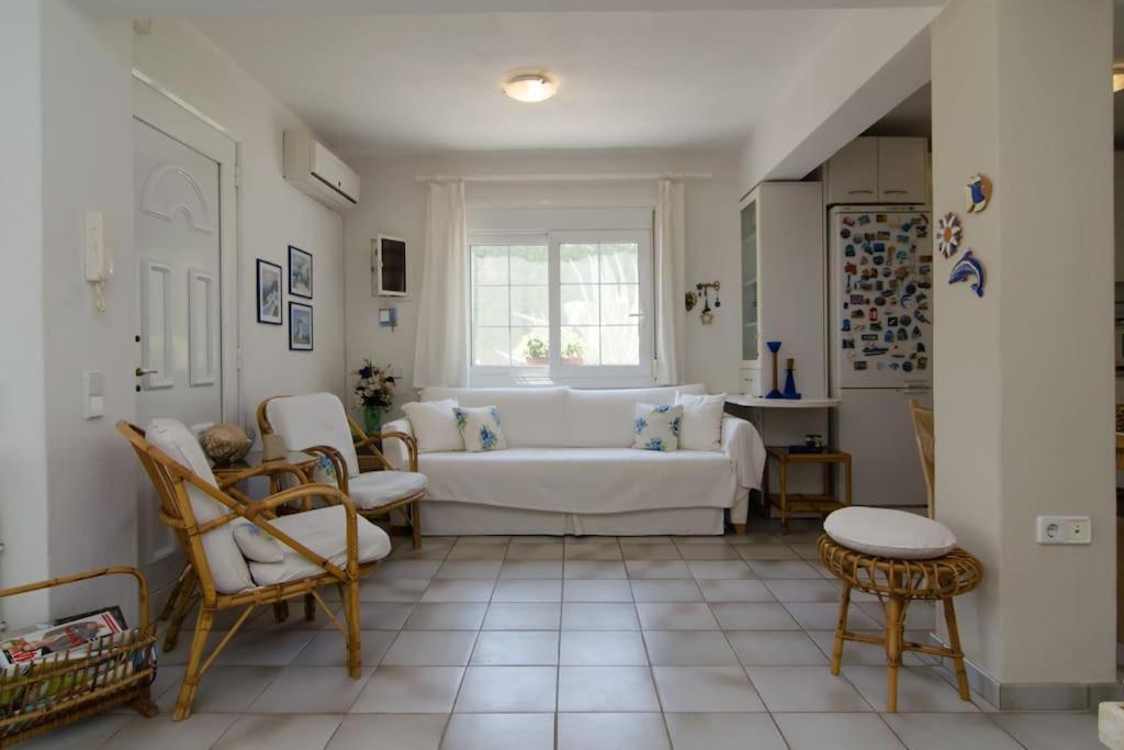 Vila Wonderful House With Private Garden Flogita Exteriér fotografie
